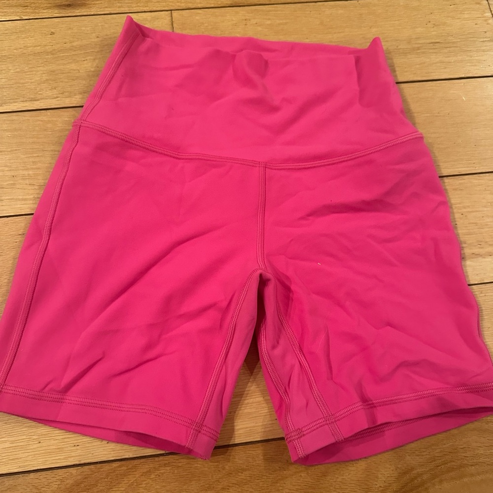 Sonic Pink lululemon Align bike shorts 4”